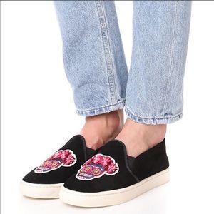 NEW IN BOX! Soludos Day of the Dead Velvet Sneaker